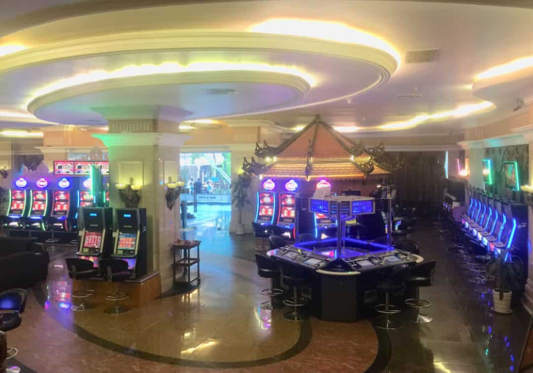 Chơi gì khi đến sòng bạc tại Le Macau Casino?